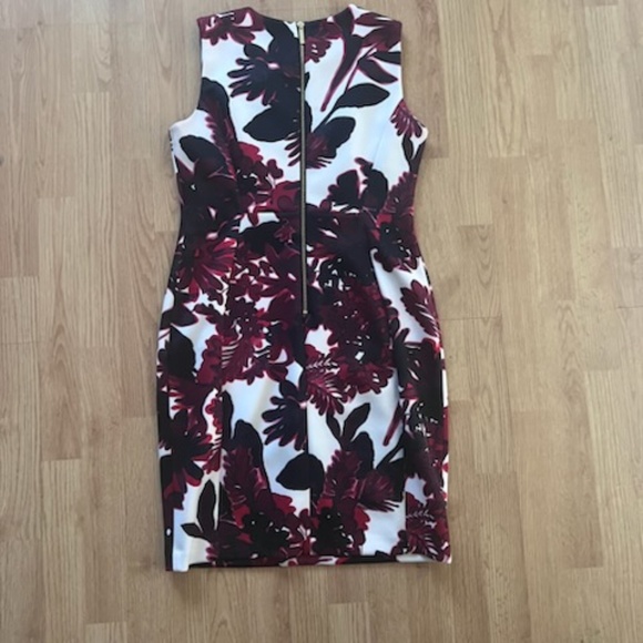 Calvin Klein Dress Floral Red & Black 12P - Picture 5 of 6